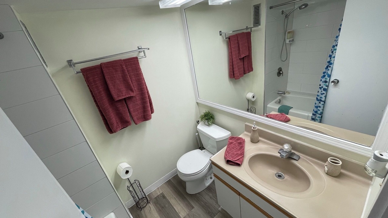 Photo of Bathroom in Waikiki