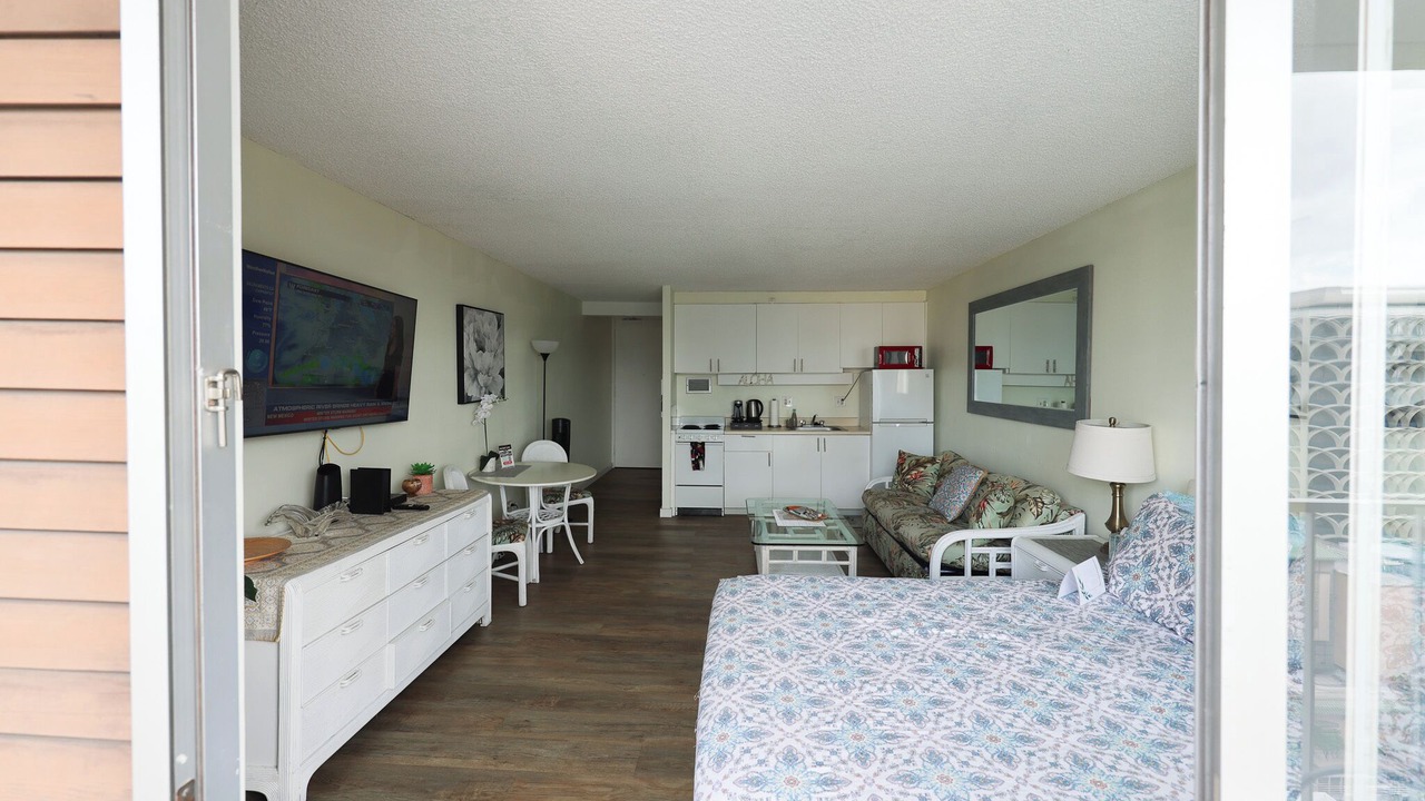 Photo of Bedroom in Waikiki