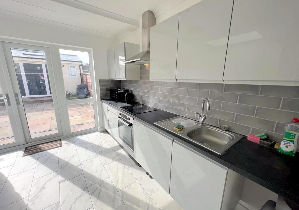 Photo of Others in Broad Green