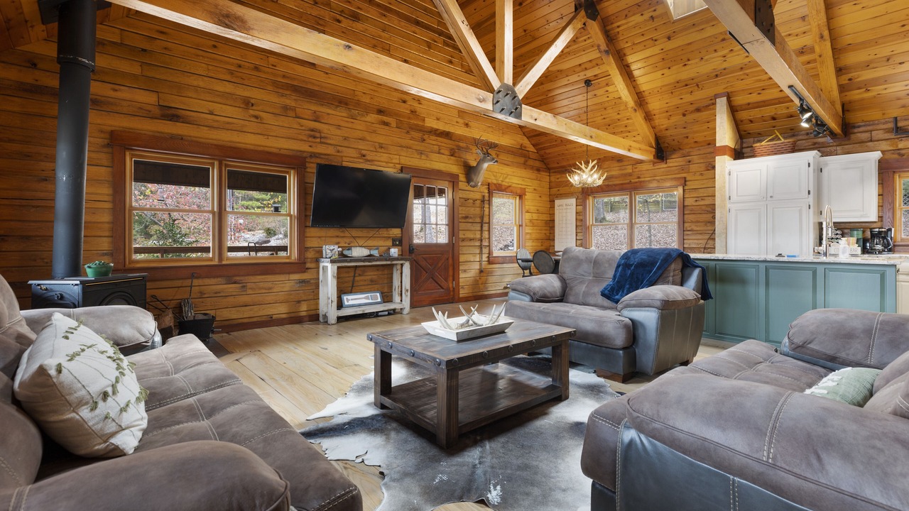 Photo of Livingroom in Rogers