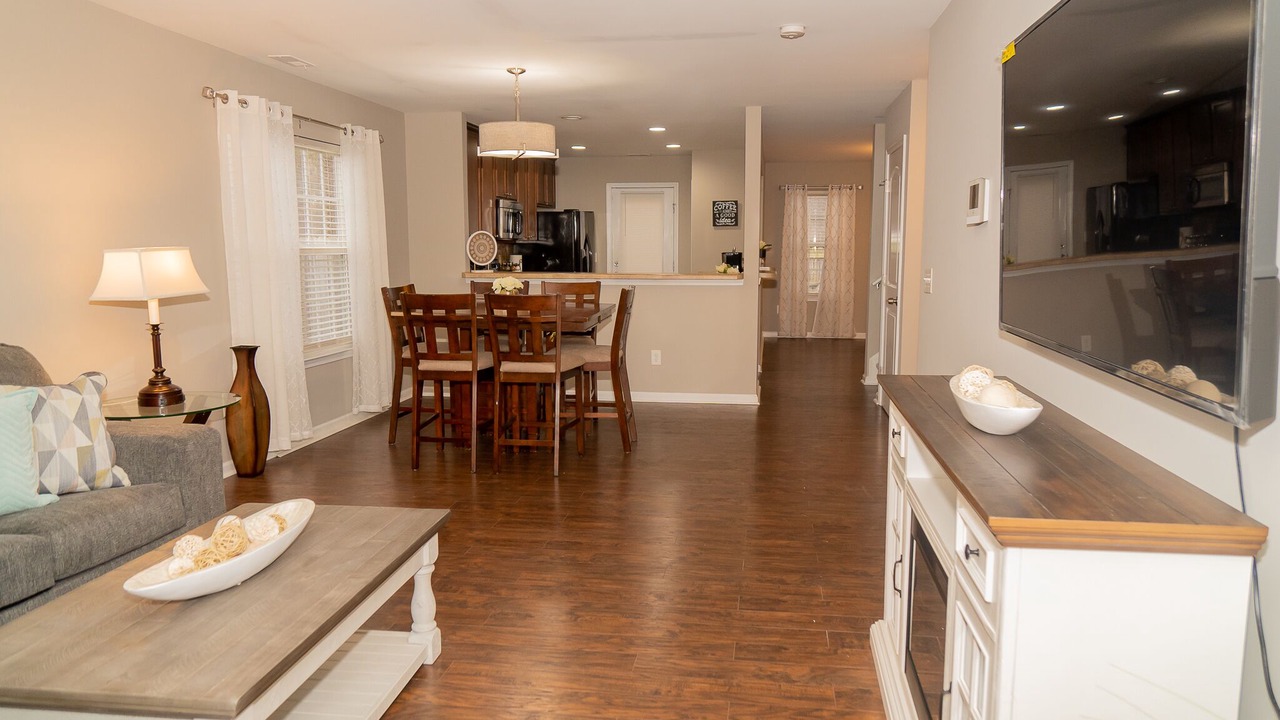 Photo of Livingroom in Southeast Raleigh