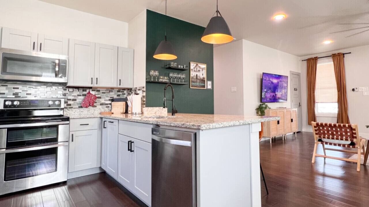 Photo of Kitchen in Near East Side