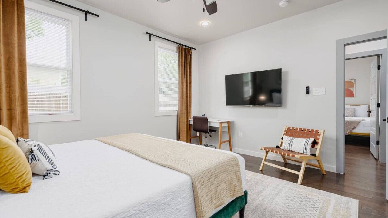 Photo of Bedroom in Near East Side