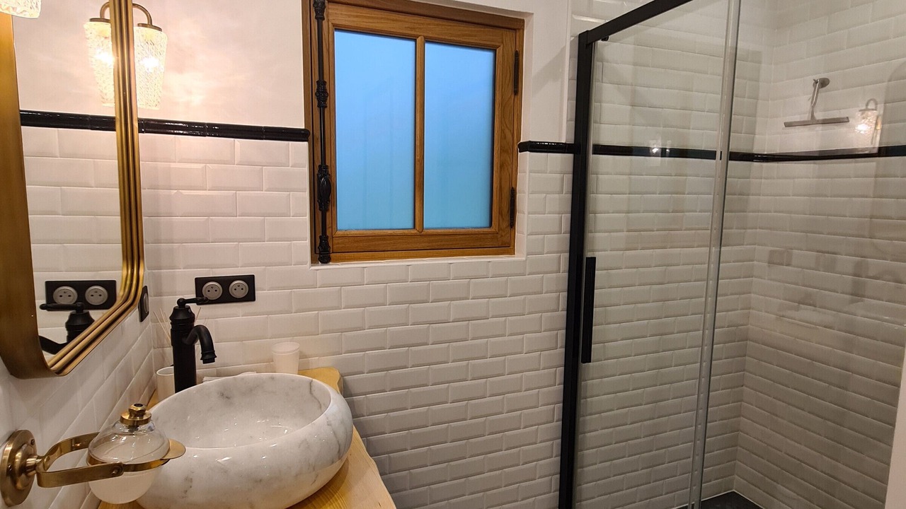 Photo of Bathroom in Boiscommun