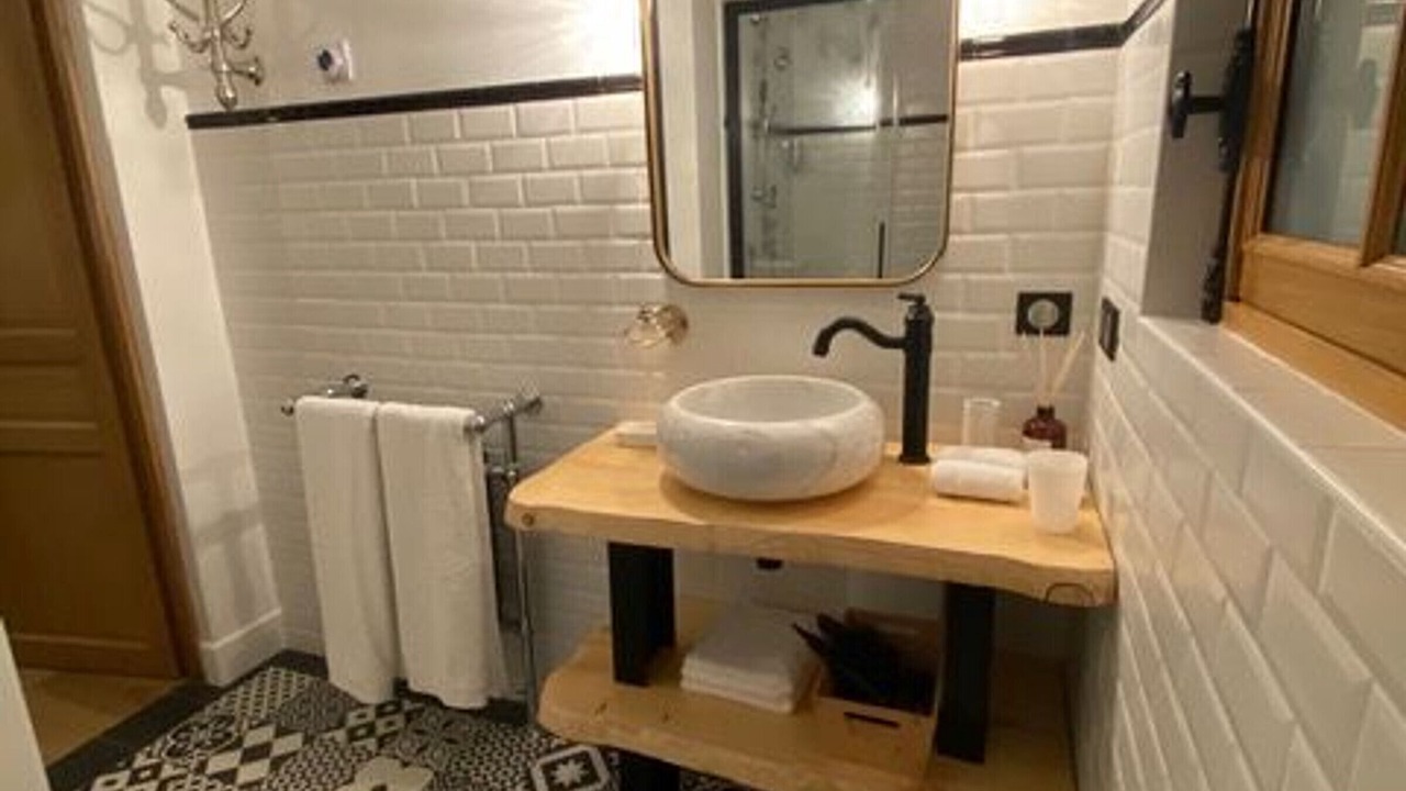 Photo of Bathroom in Boiscommun