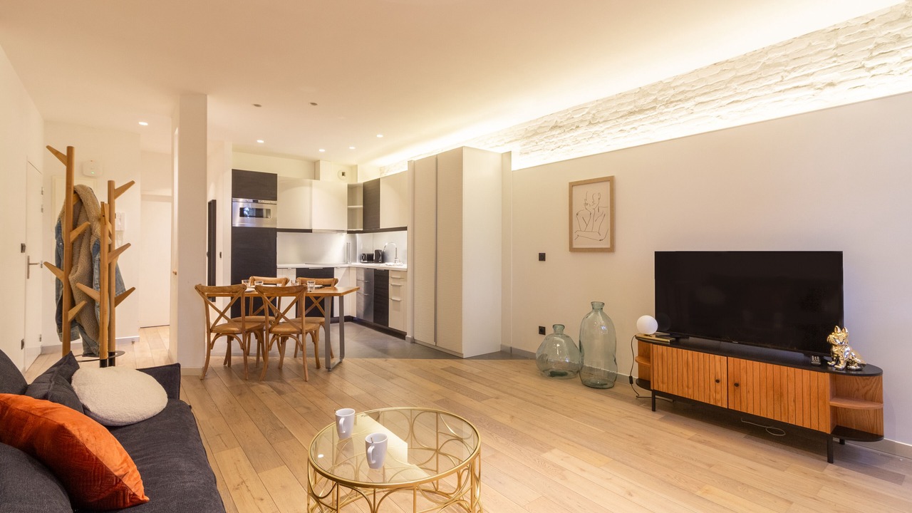 Photo of Livingroom in Carmes