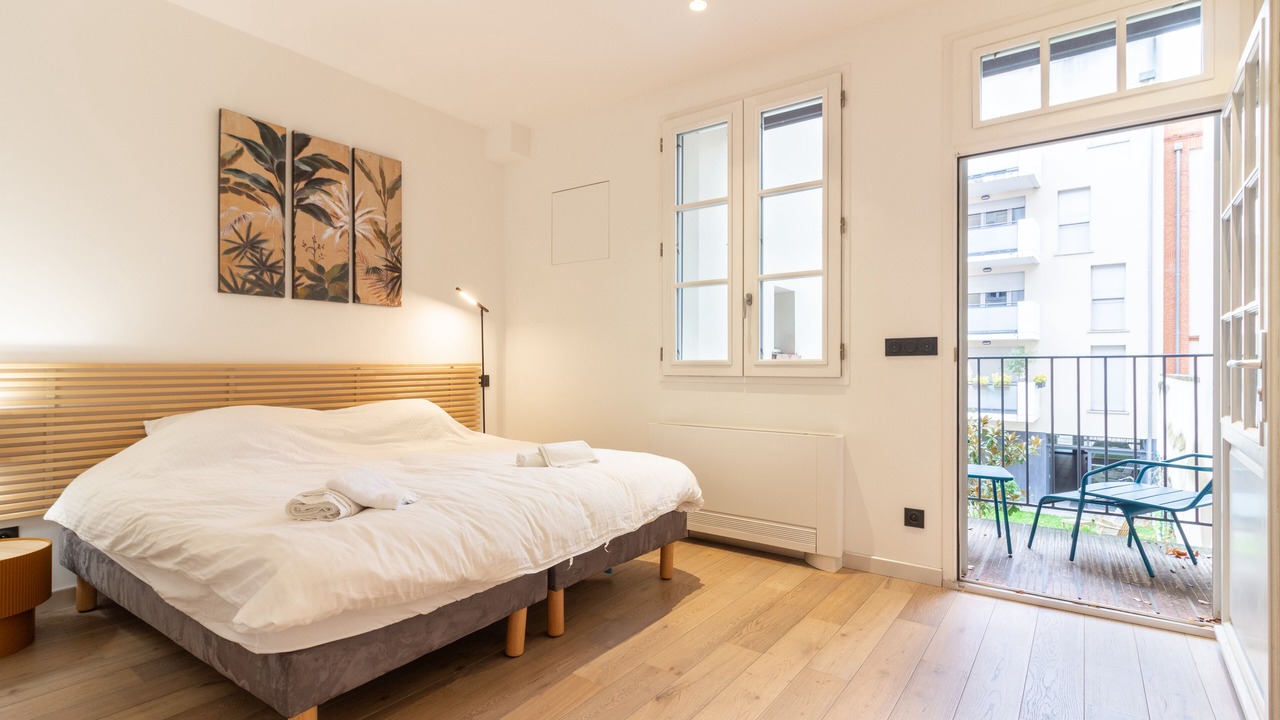 Photo of Bedroom in Carmes