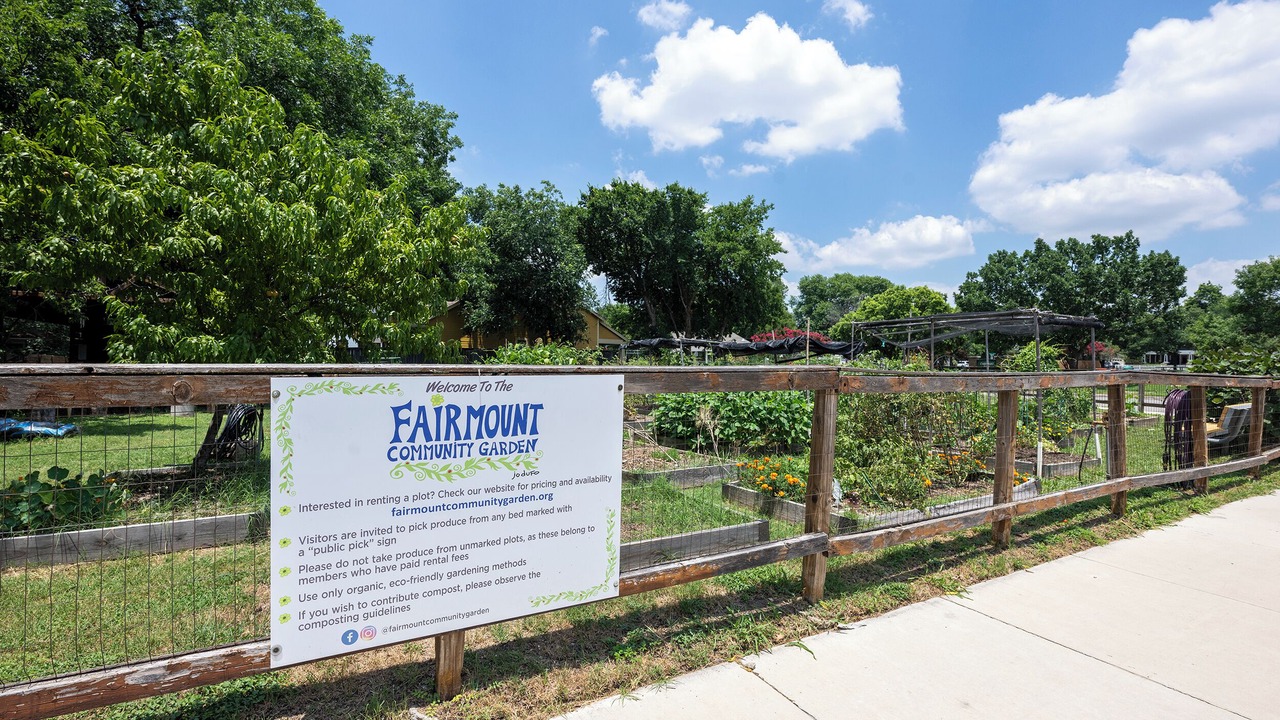 Photo of Outdoor in Fairmount