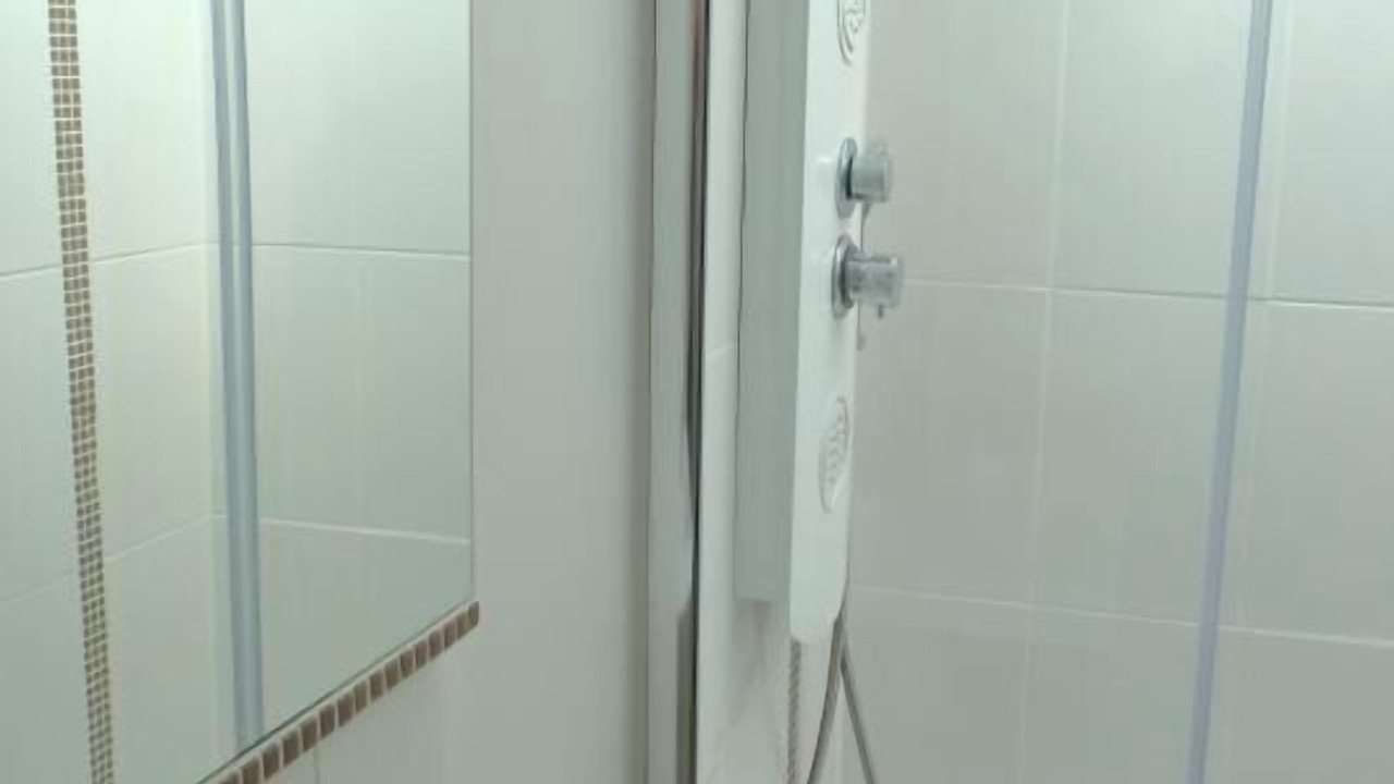 Photo of Bathroom in Leynes