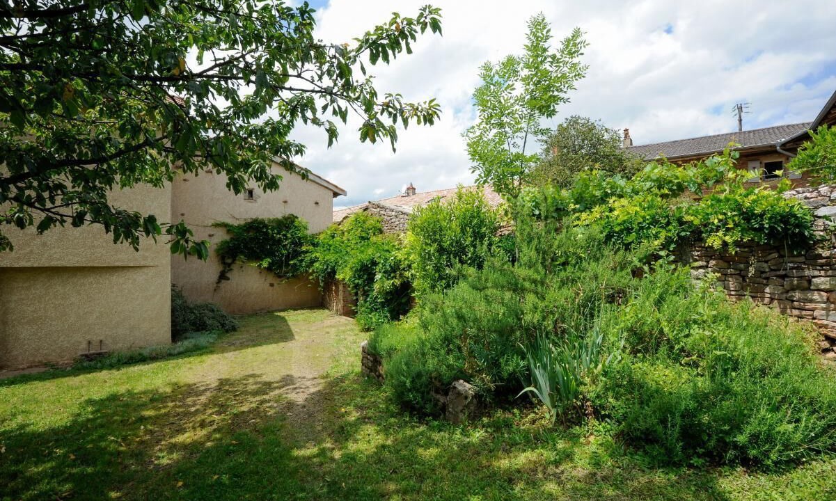 Photo of Outdoor in Leynes