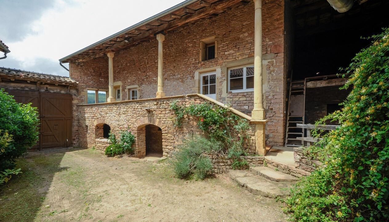 Photo of Outdoor in Leynes