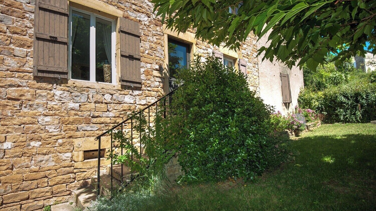 Photo of Outdoor in Leynes