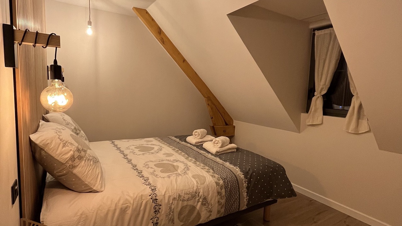 Photo of Bedroom in Esquieze-Sere
