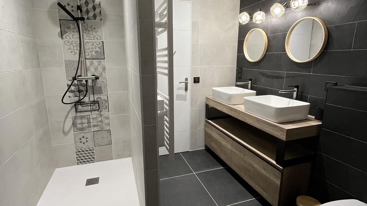 Photo of Bathroom in Esquieze-Sere
