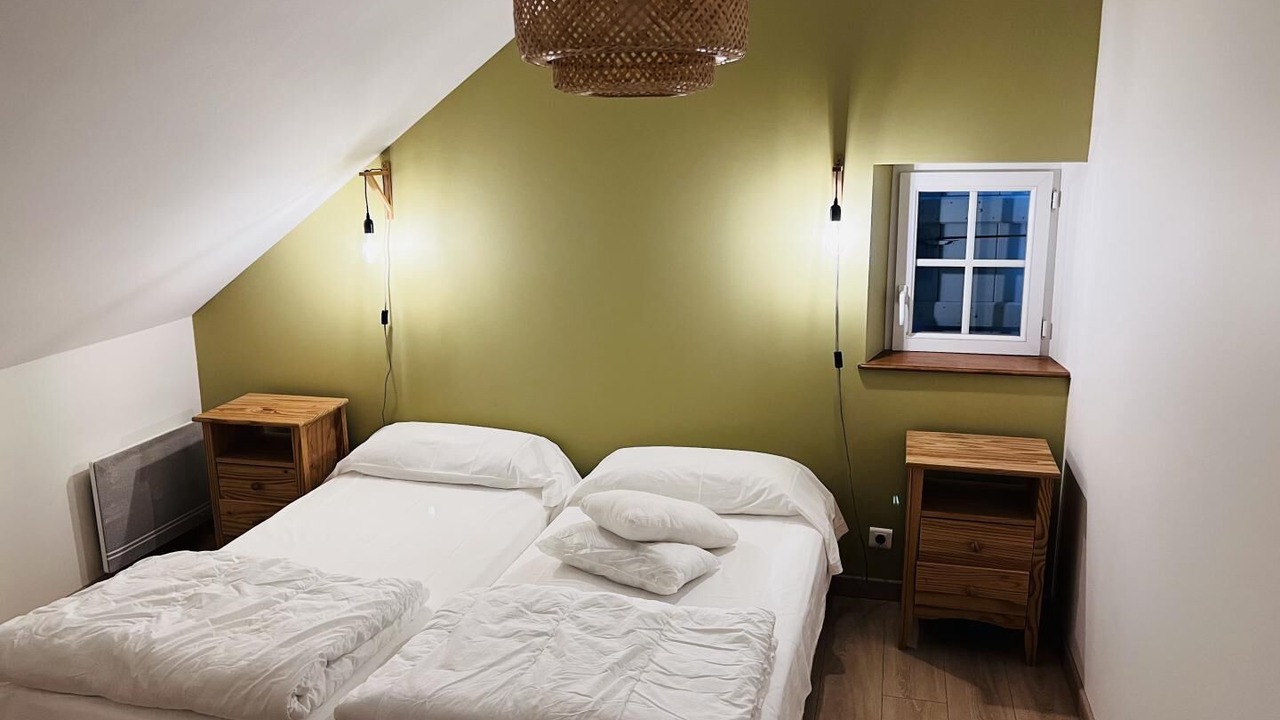 Photo of Bedroom in Pierre-de-Bresse