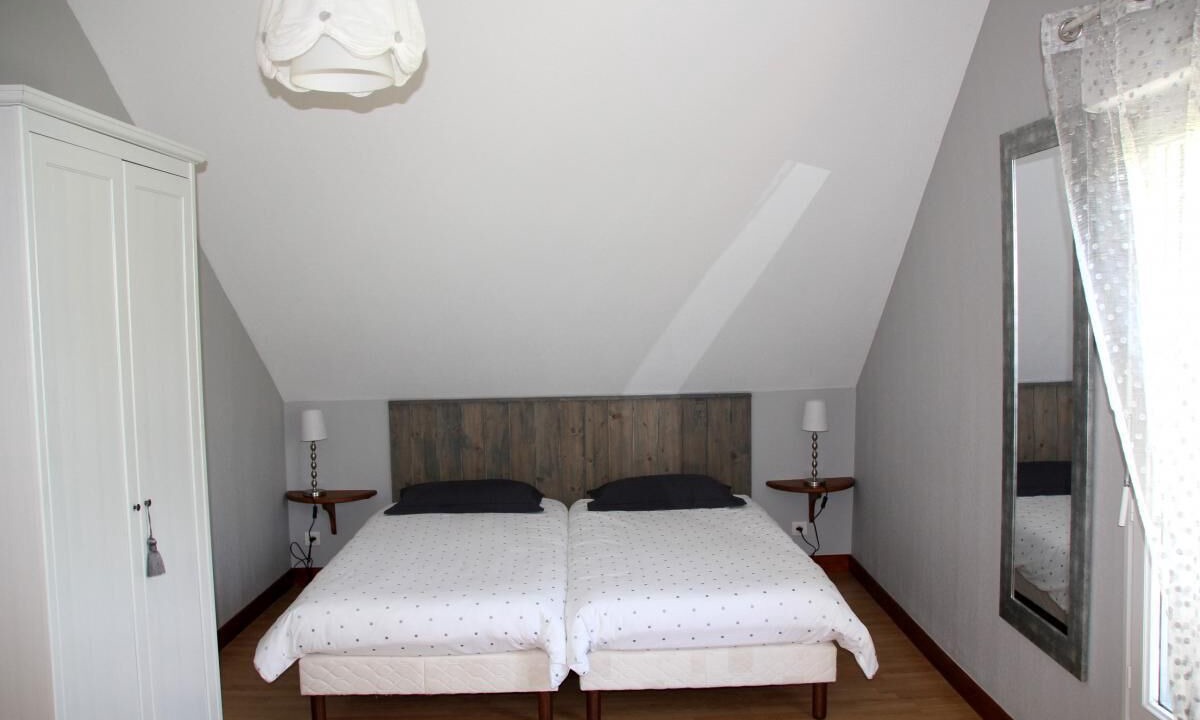 Photo of Bedroom in Pierre-de-Bresse