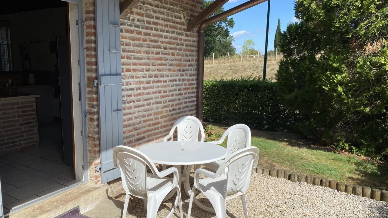 Photo of Outdoor in Pierre-de-Bresse