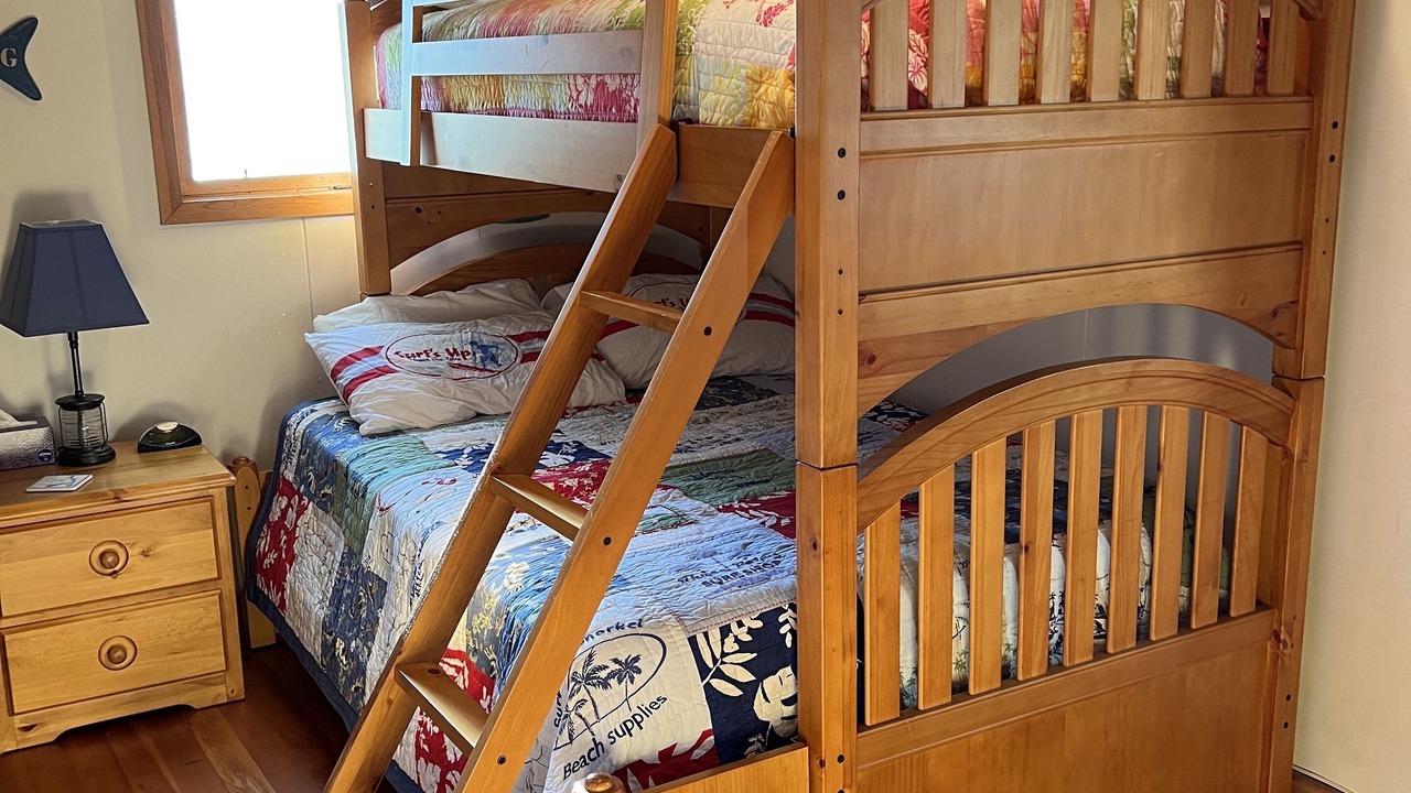 Photo of Bedroom in Okoboji