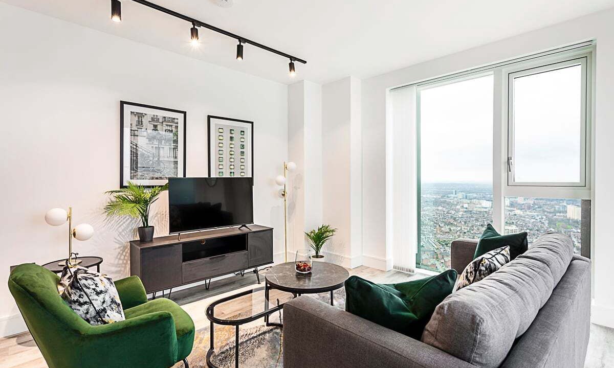 Photo of Livingroom in East Acton