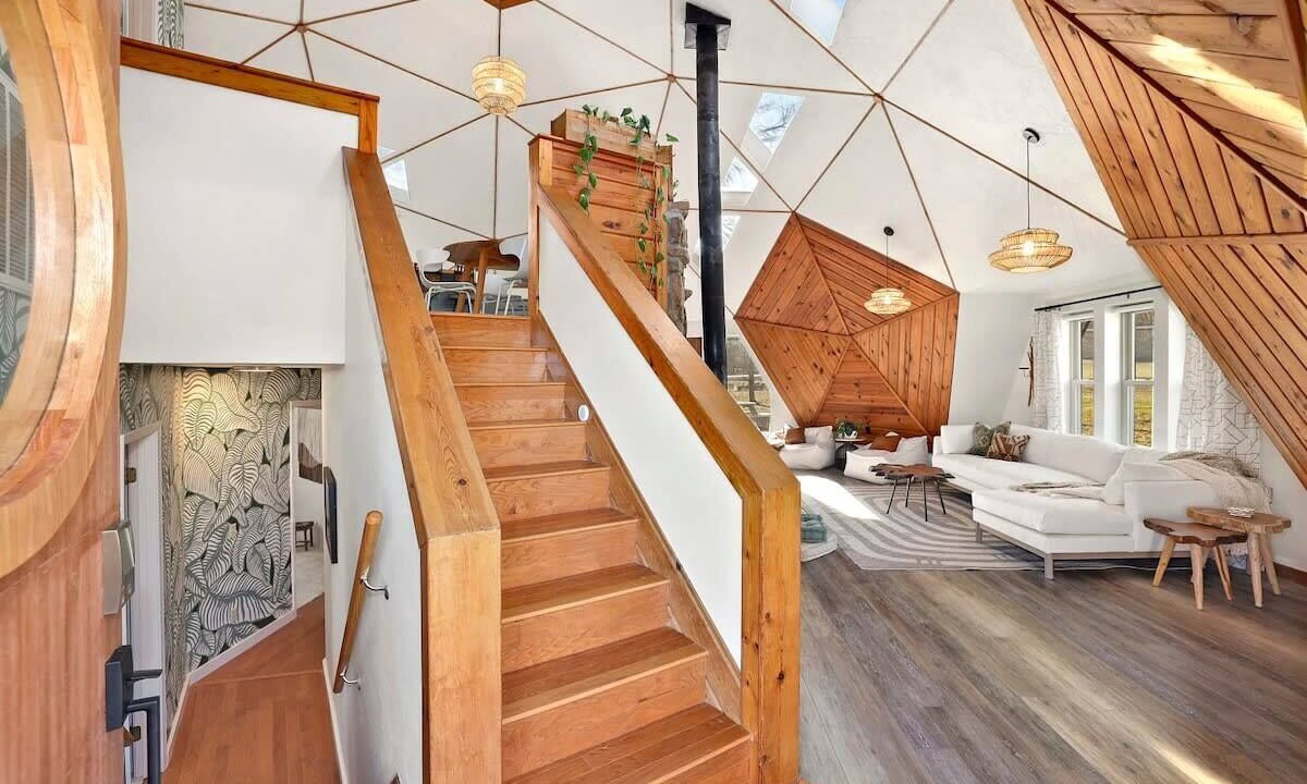 Photo of Bedroom in Lowell