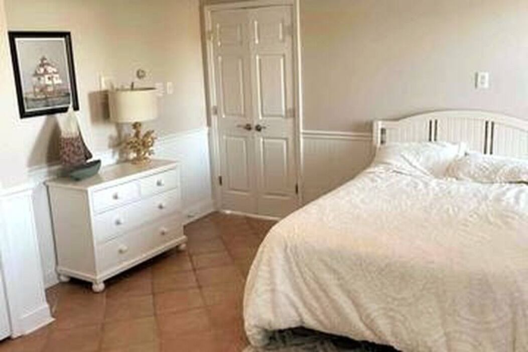 Photo of Bedroom in Arundel on the Bay