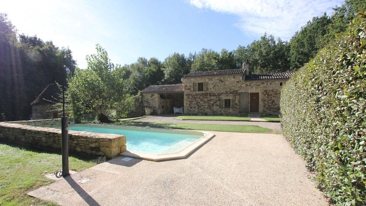 Photo of Outdoor in Biron