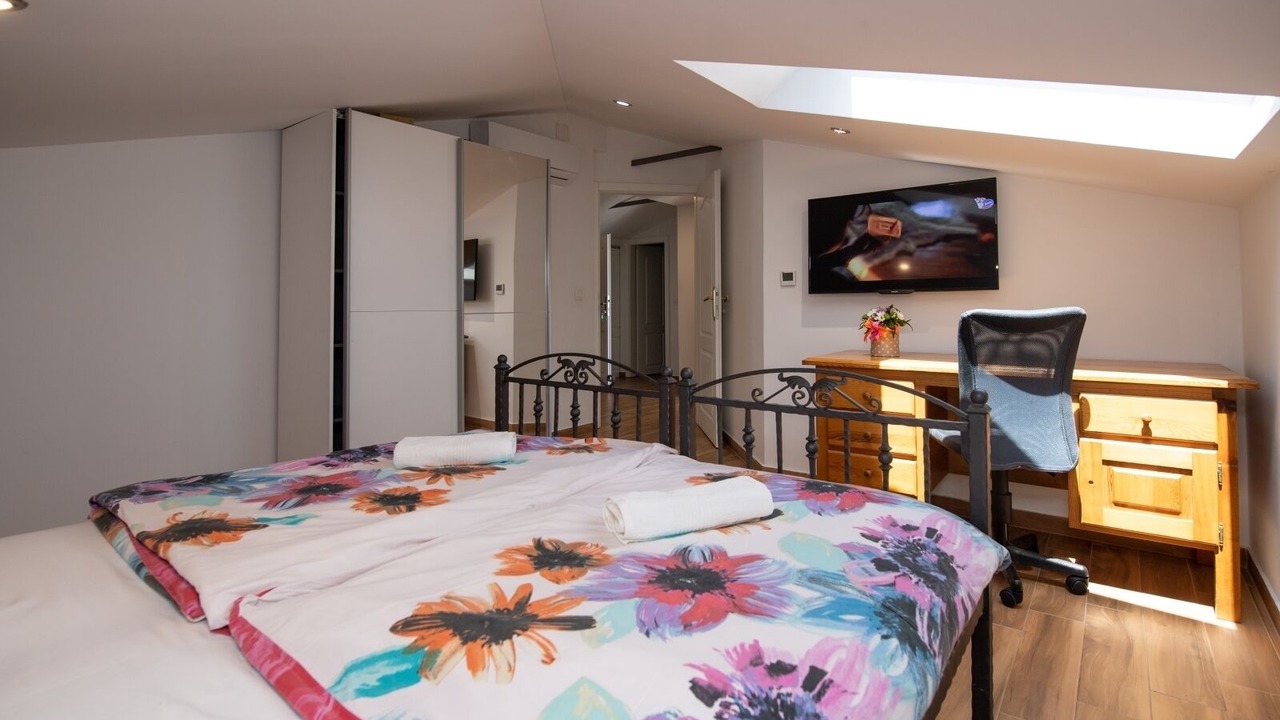Photo of Bedroom in Ika
