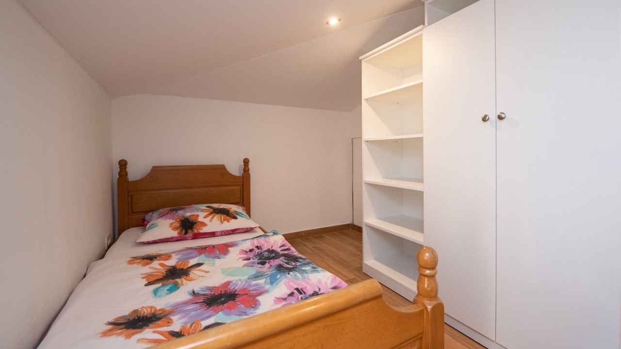 Photo of Bedroom in Ika