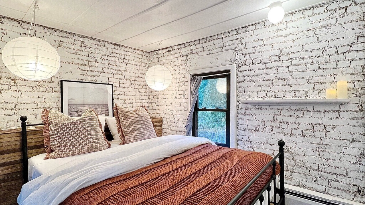 Photo of Bedroom in Kingston