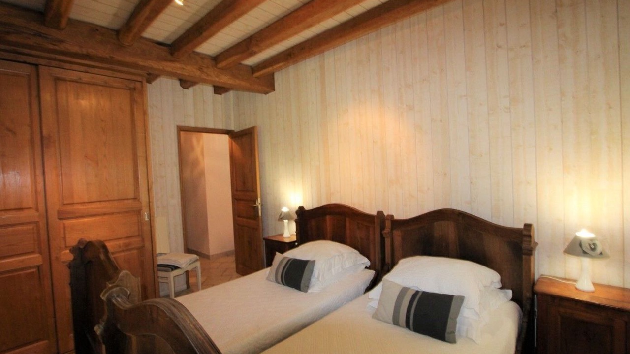 Photo of Bedroom in Biron