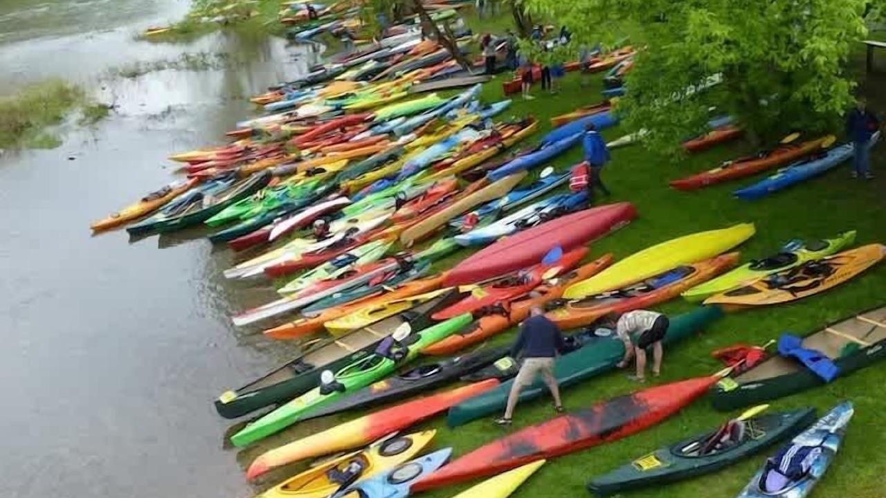 Photo of Others in Edray