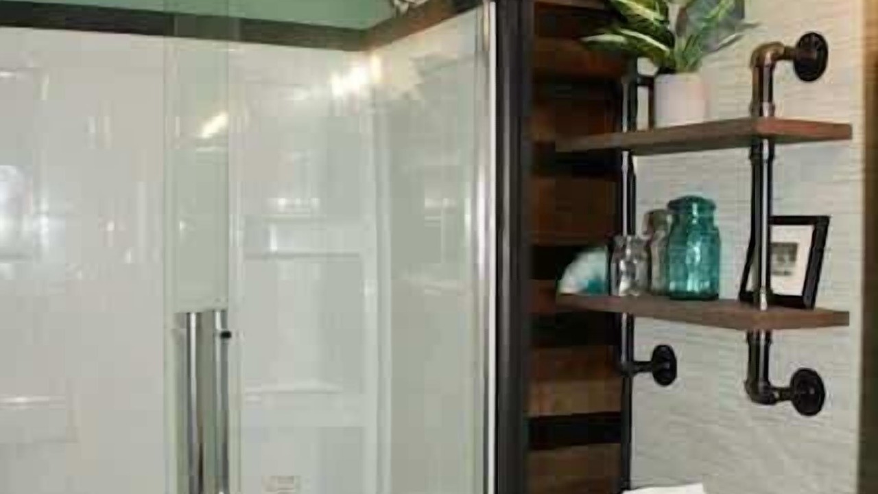 Photo of Bathroom in Edray