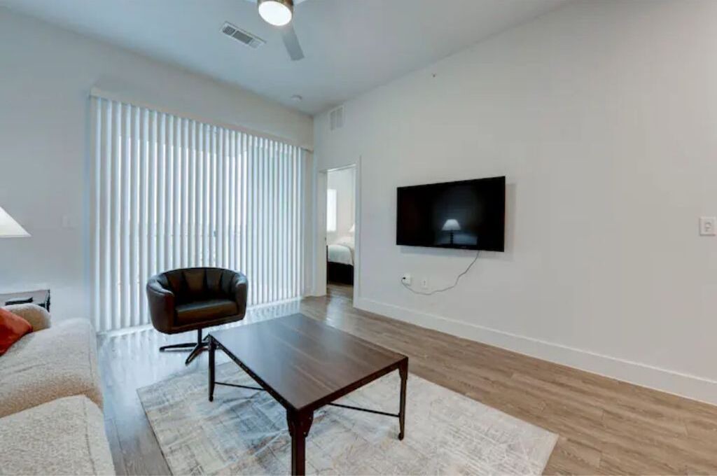 Photo of Livingroom in Pflugerville