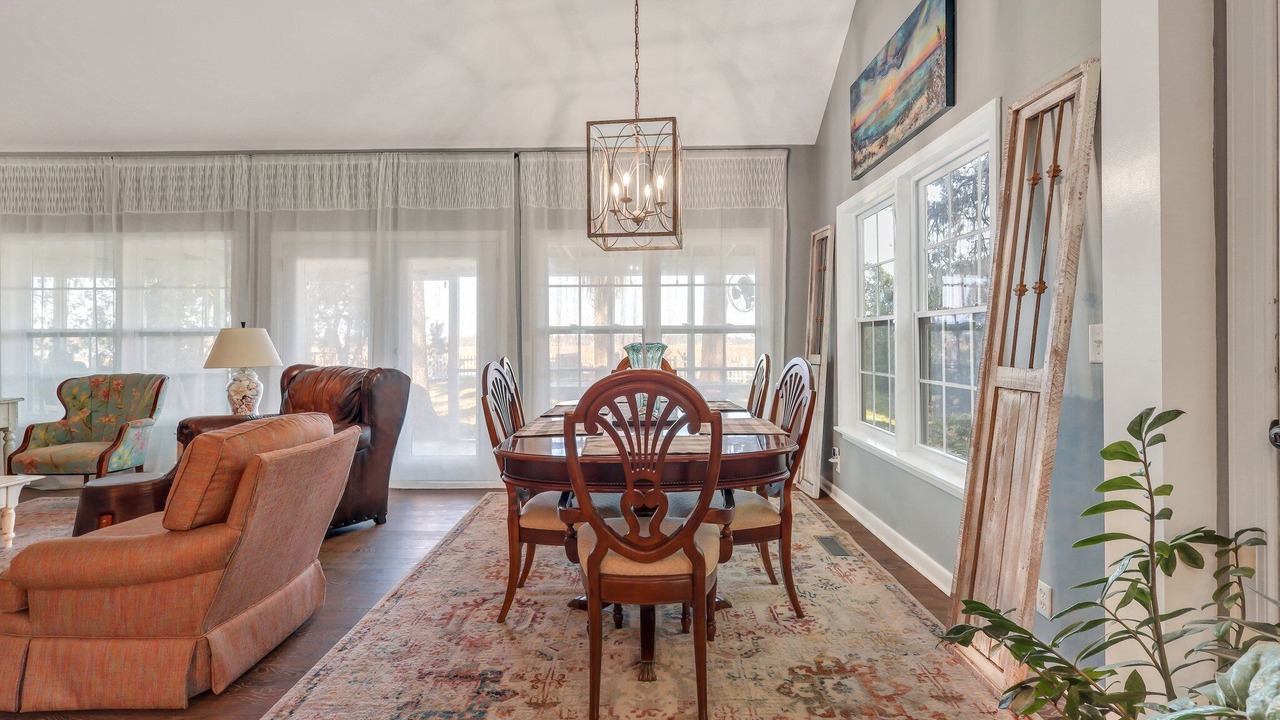 Photo of Others in Townsend