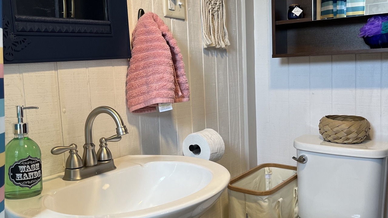 Photo of Bathroom in Sweetwater