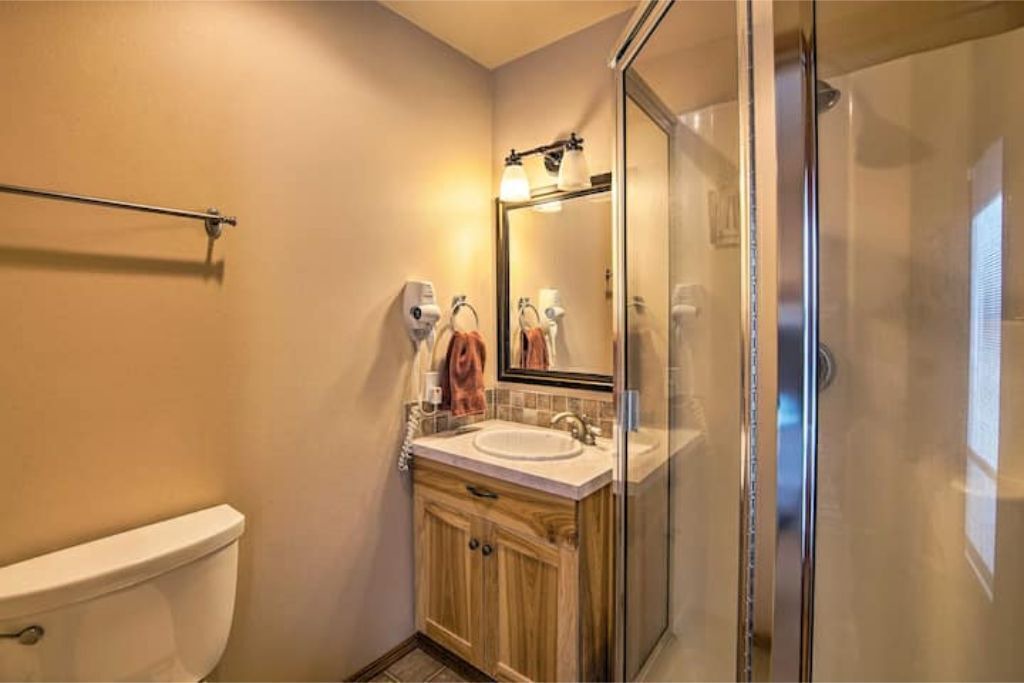 Photo of Bathroom in Naches
