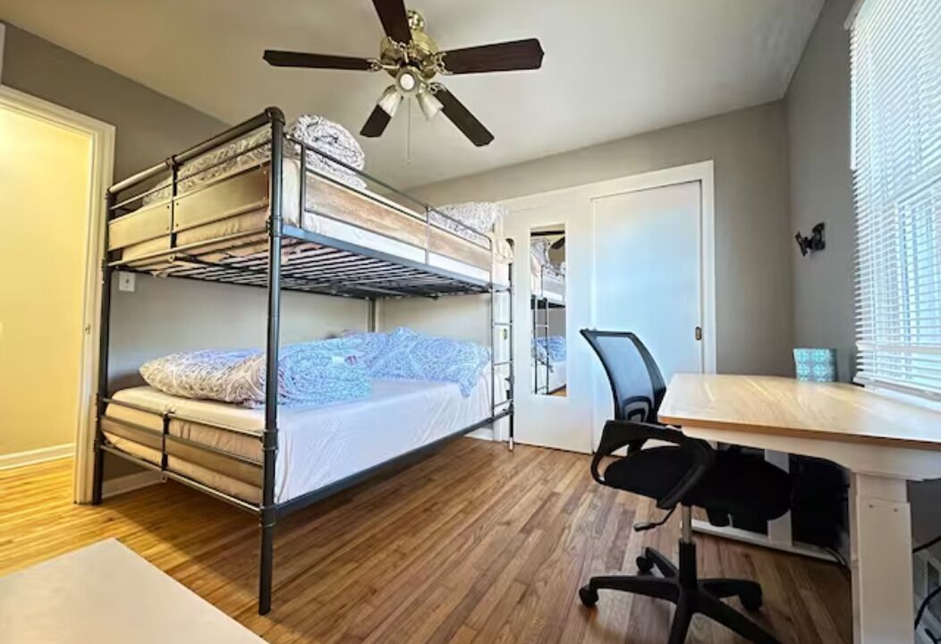 Photo of Bedroom in Roswell