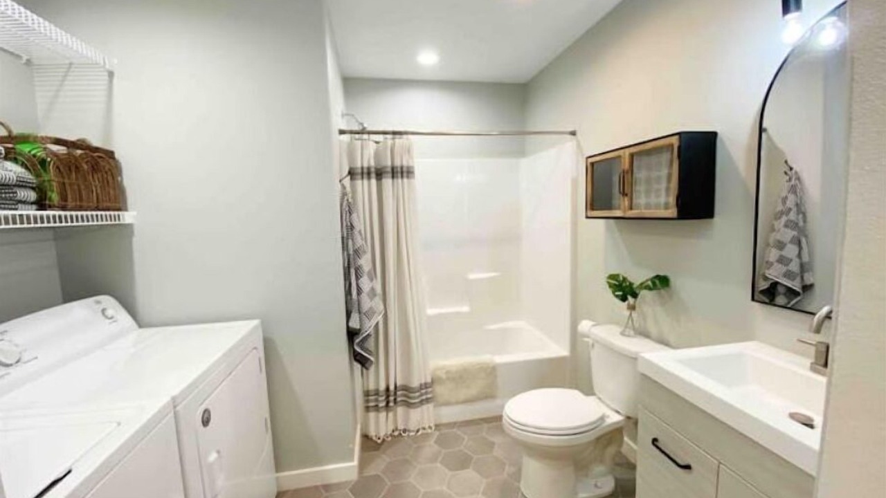 Photo of Bathroom in Joplin