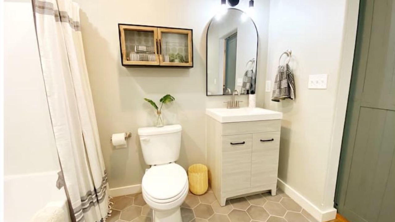 Photo of Bathroom in Joplin