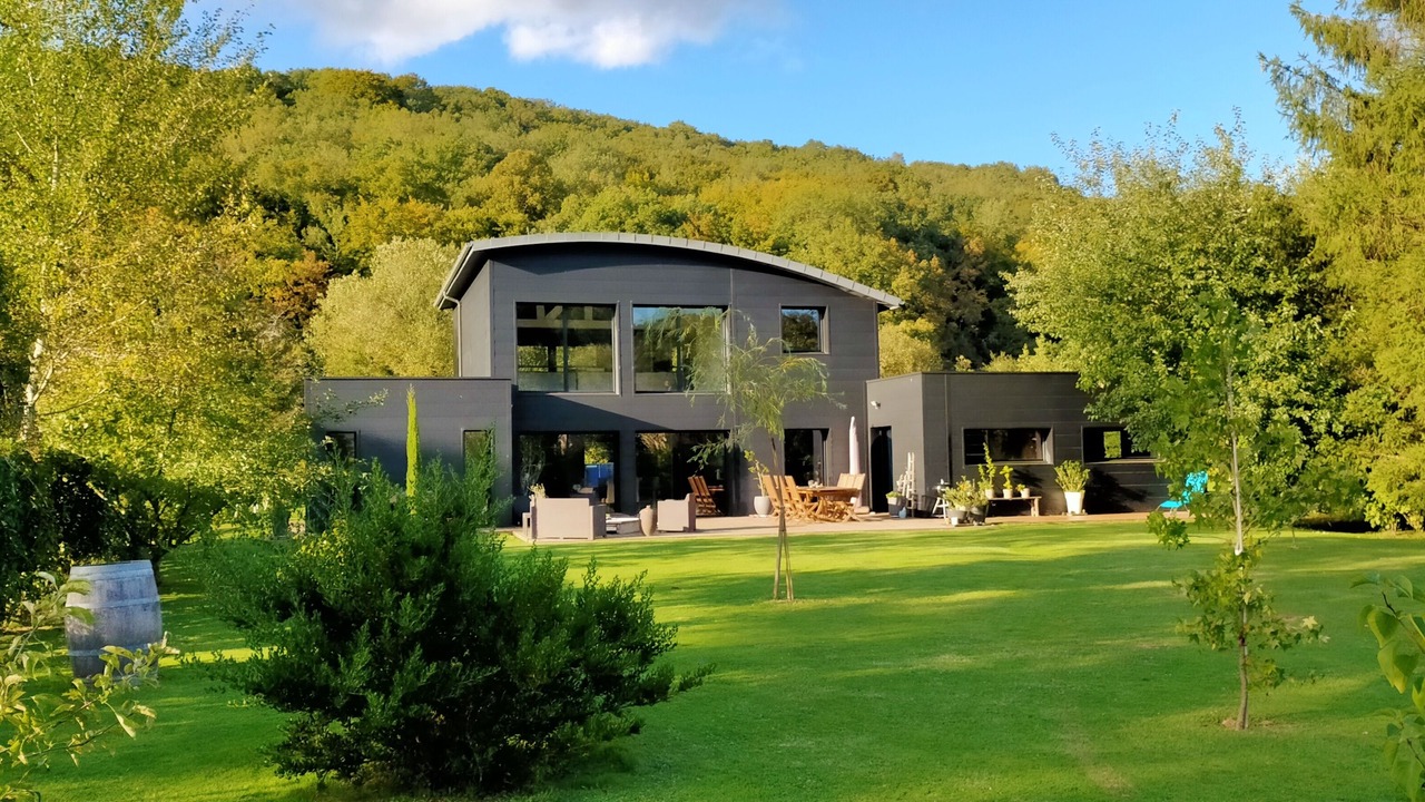 Photo of Outdoor in Saint-Aubin-Epinay