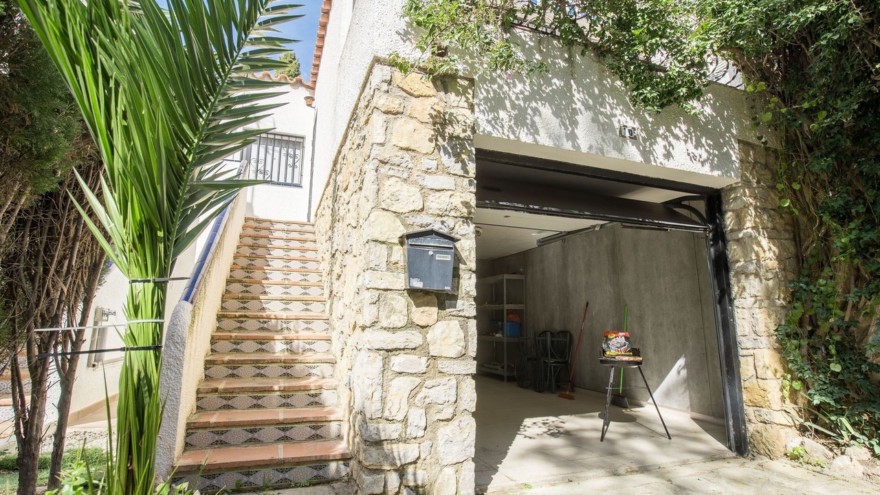 Photo of Outdoor in Miami Platja