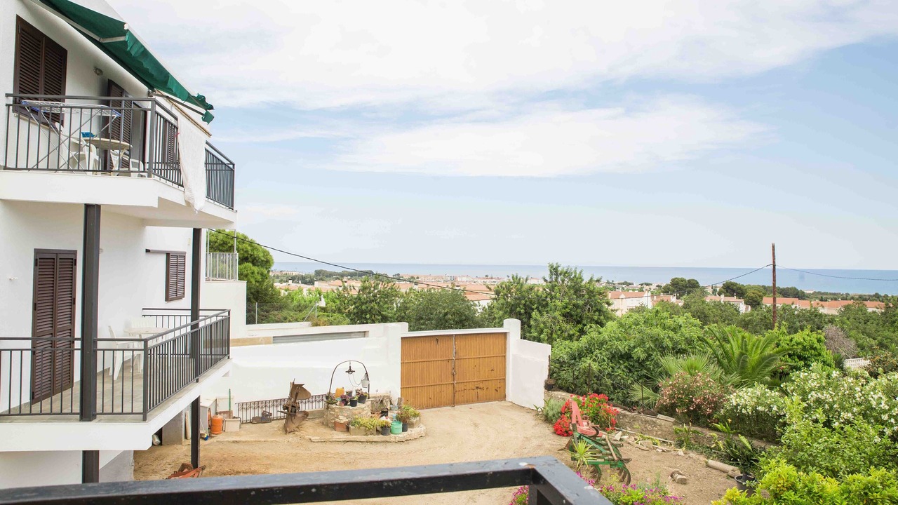 Photo of Outdoor in Creixell
