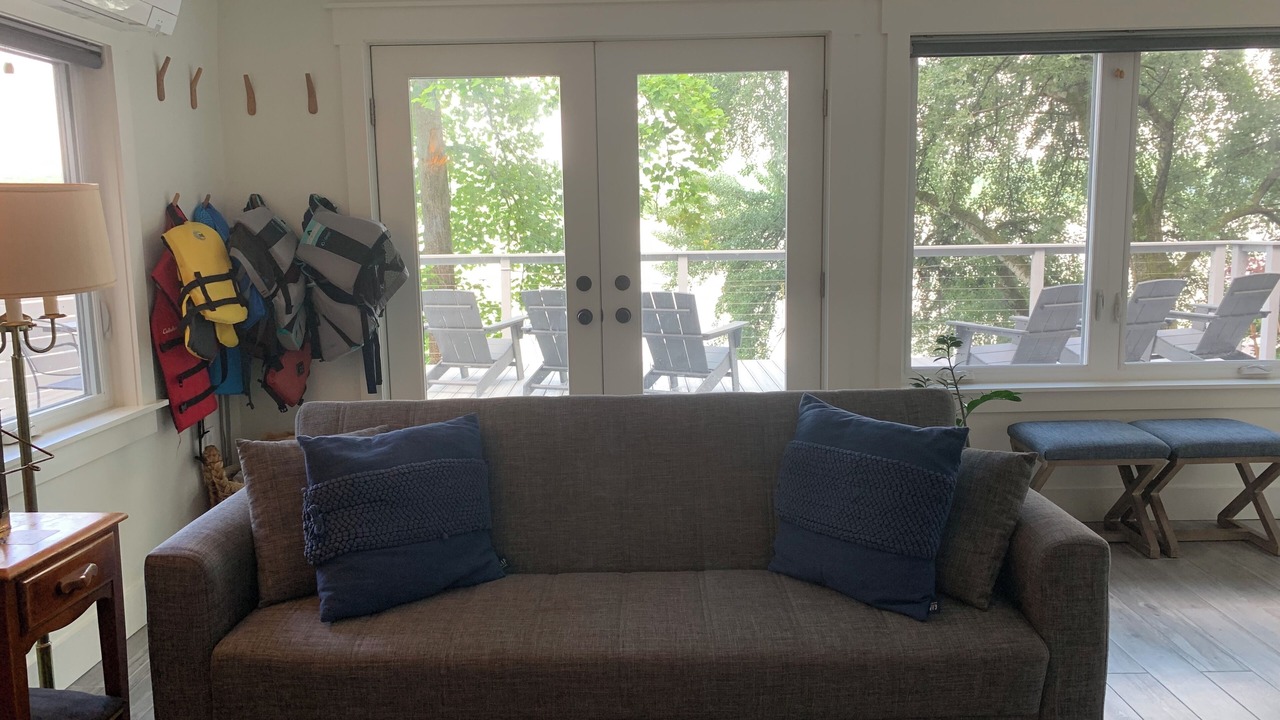 Photo of Livingroom in Northwest Ithaca