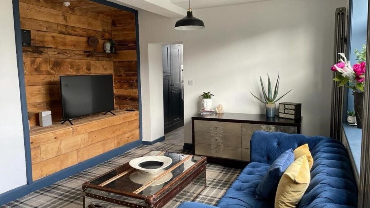 Photo of Livingroom in Leeds
