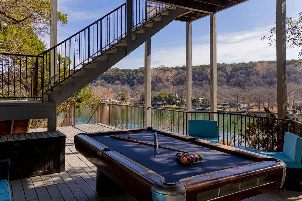 Photo of Outdoor in Oak Shores On Lake Austin
