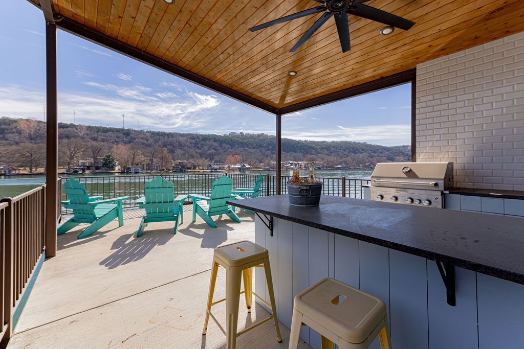 Photo of Others in Oak Shores On Lake Austin
