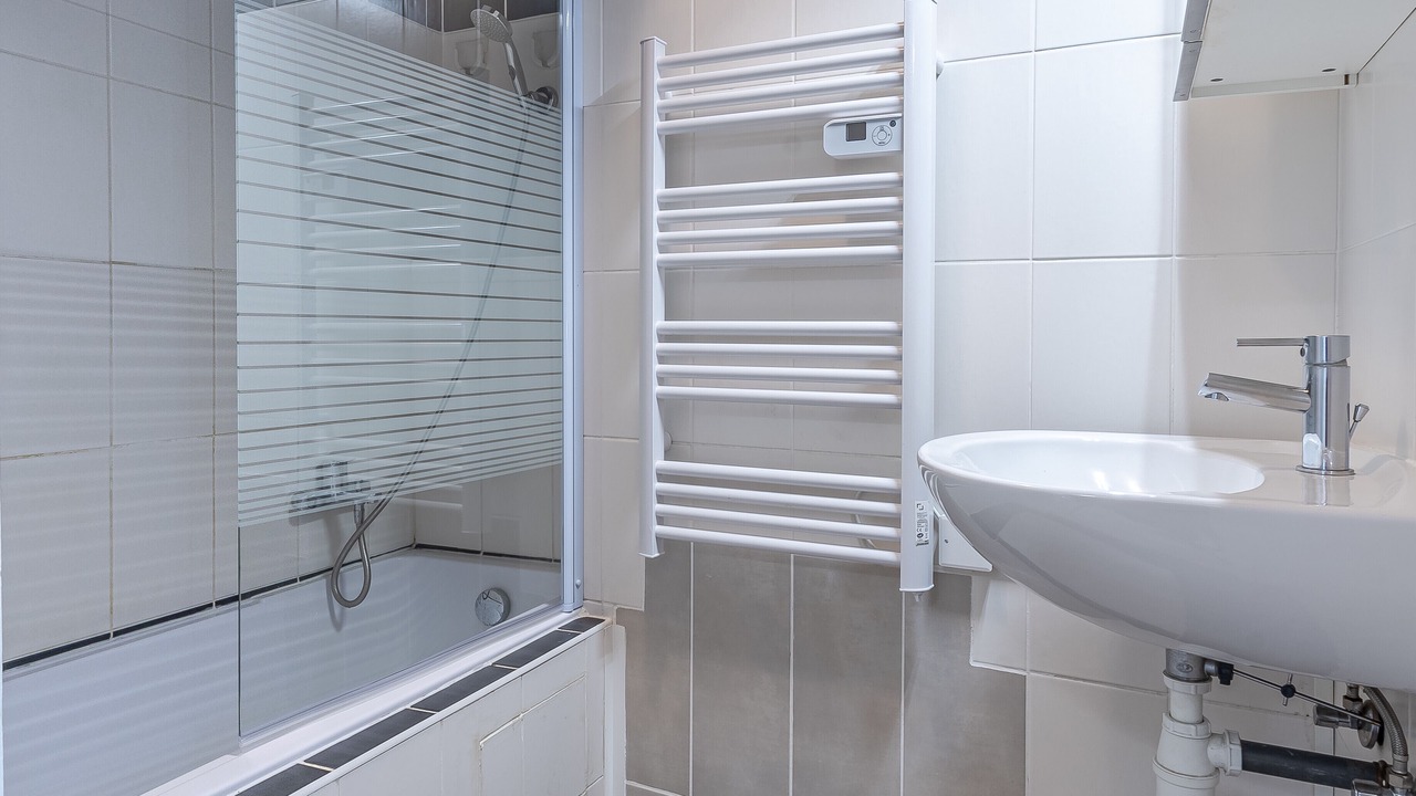 Photo of Bathroom in Terville