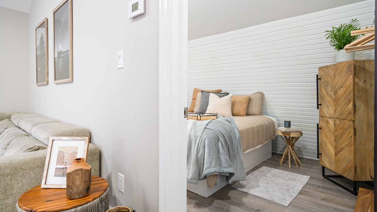 Photo of Bedroom in Port Colborne