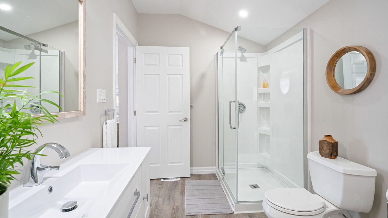 Photo of Bathroom in Port Colborne
