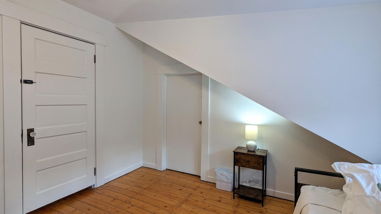 Photo of Bedroom in Weirs Beach